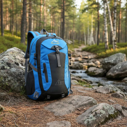 Mochila Deportiva Impermeable Reforzada Camping Trekking 40l Celeste Liso