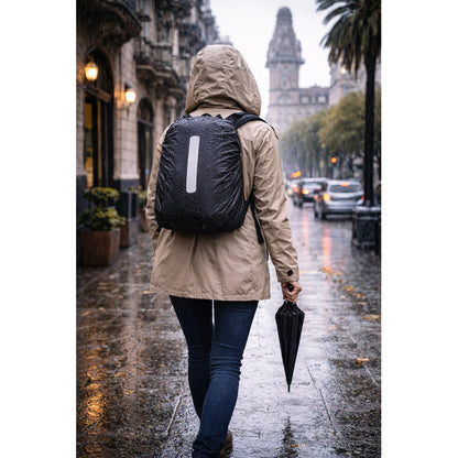 Funda Protectora Impermeable Para Mochila 35lts Reflectante Negro Liso