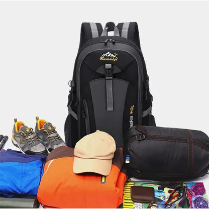 Mochila Deportiva Impermeable Reforzada Camping Trekking 40l Verde Oscuro Liso